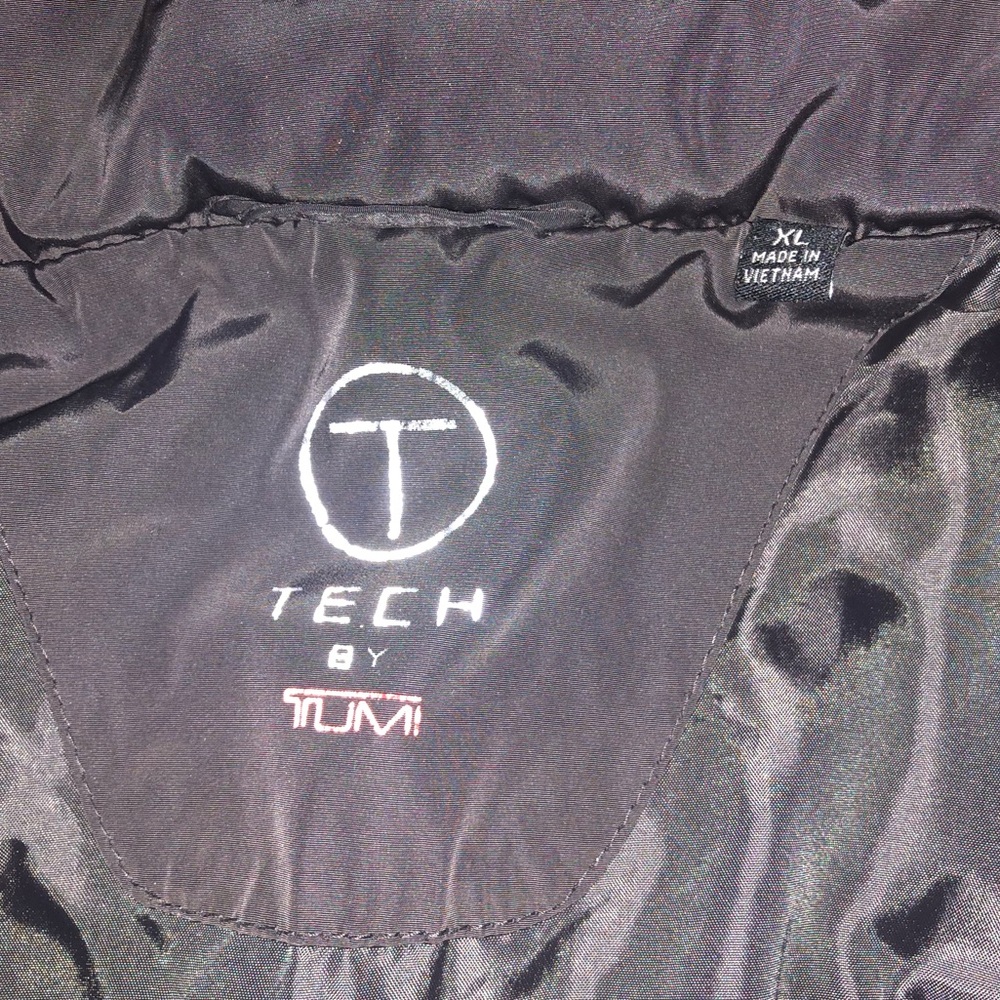 Waterproof jacket - Picture 2 of 2